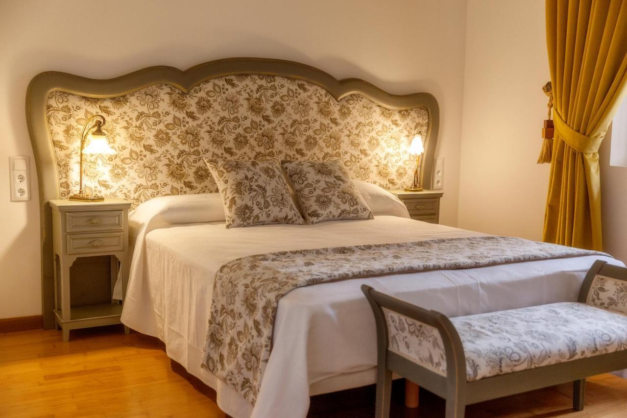 Casa Rectoral De San Eusebio Hotel โอว์เรนเซ ภายนอก รูปภาพ