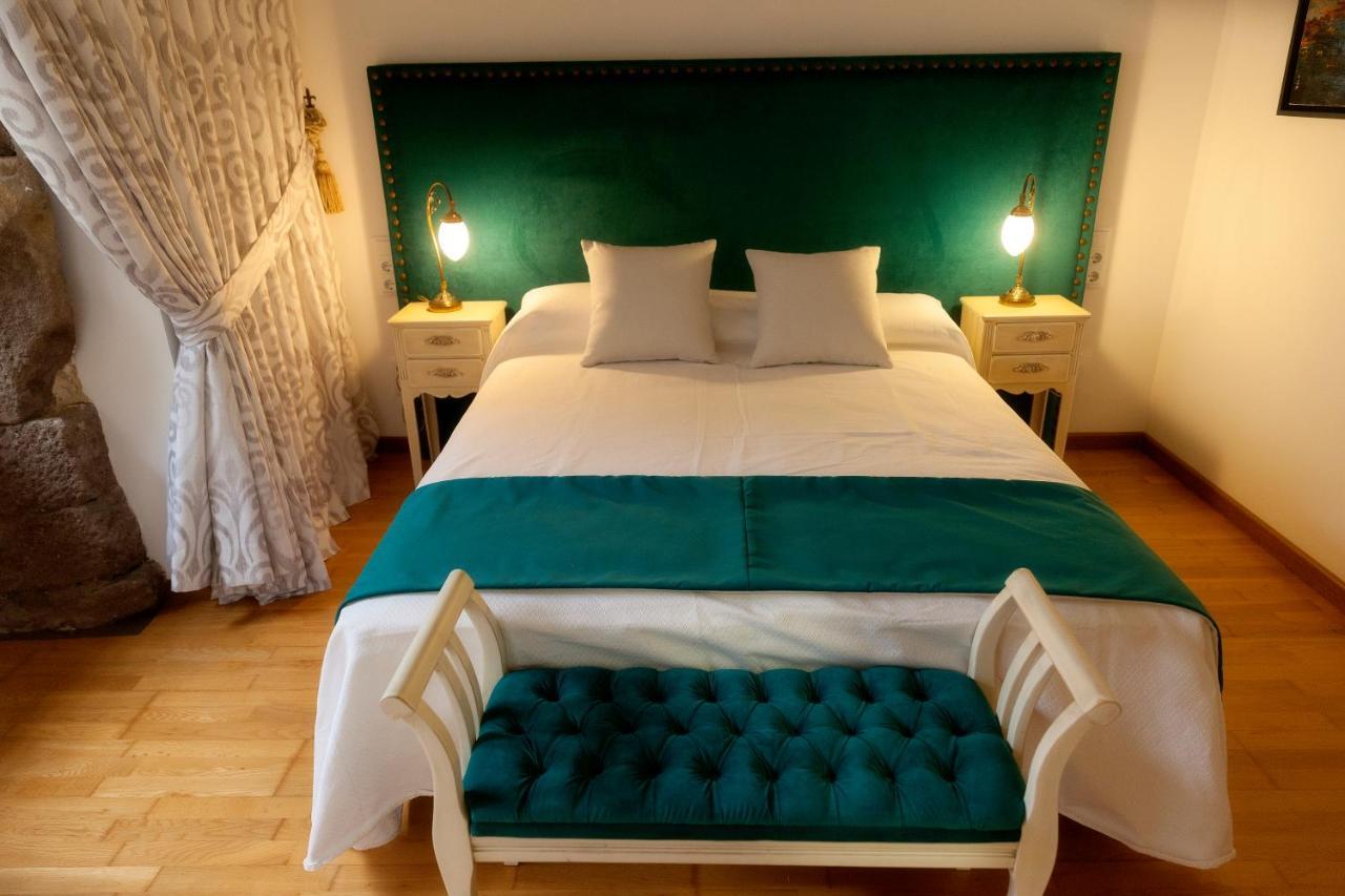 Casa Rectoral De San Eusebio Hotel โอว์เรนเซ ภายนอก รูปภาพ