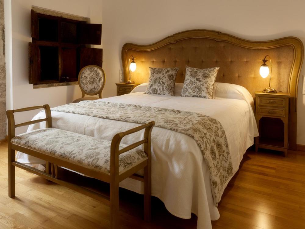 Casa Rectoral De San Eusebio Hotel โอว์เรนเซ ภายนอก รูปภาพ
